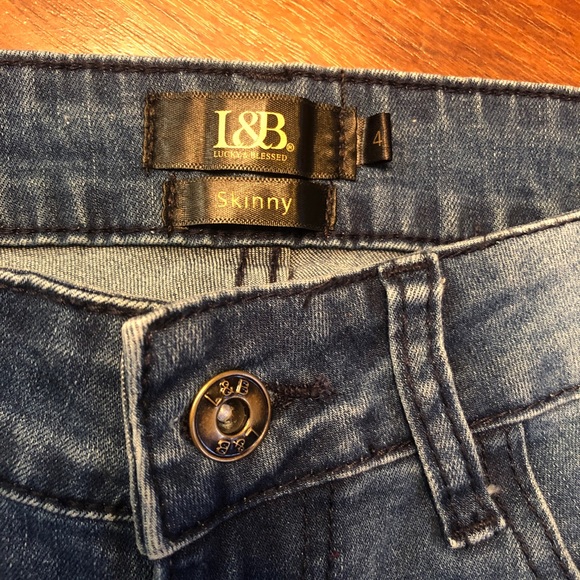 Lucky + Blessed Jeans. Size 4, Skinny Jeans. Comes with leopard patches on front - Picture 3 of 16